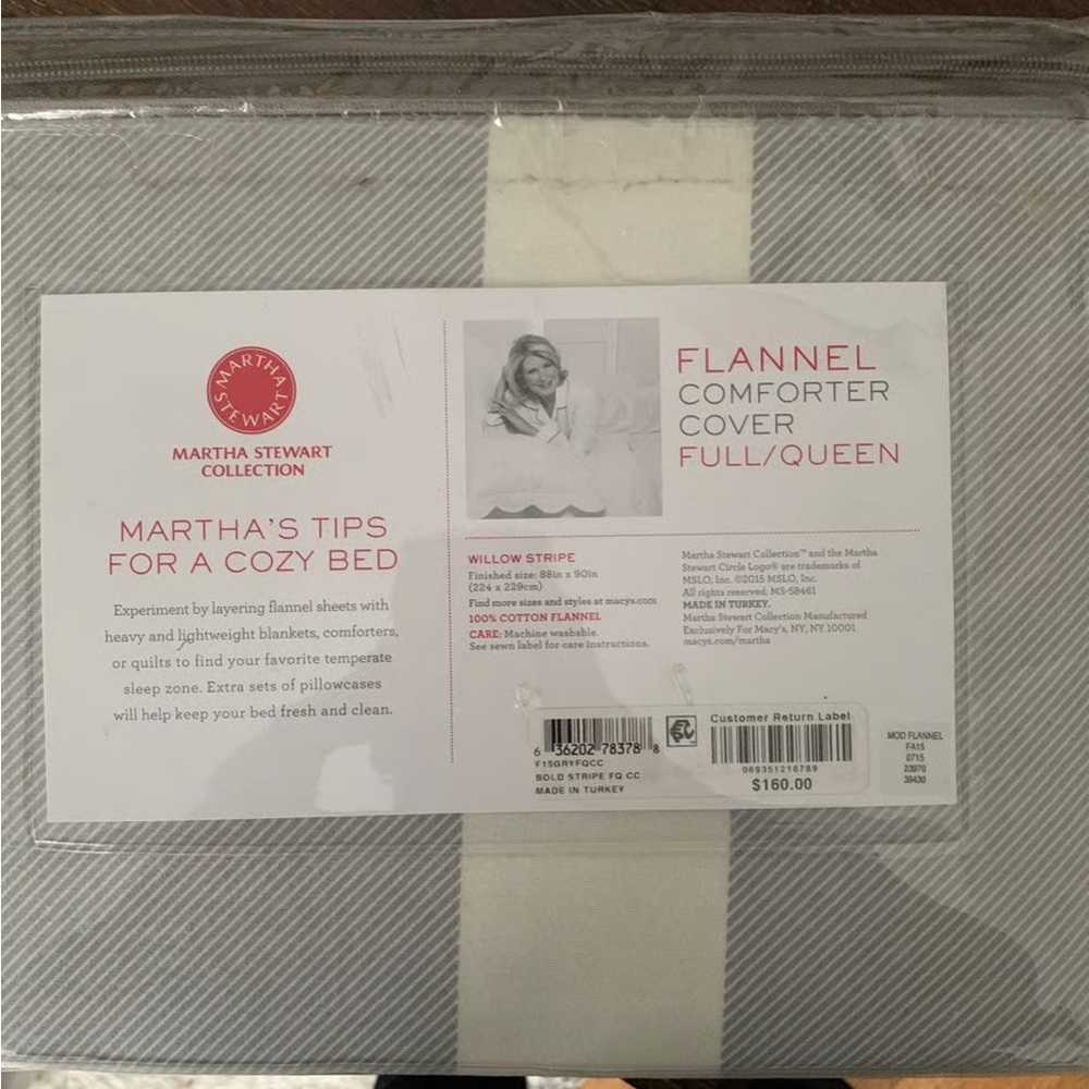 Martha Stewart Flannel Comforter Cover in Gray and 2 Euro Sham - Picture 2 of 4
